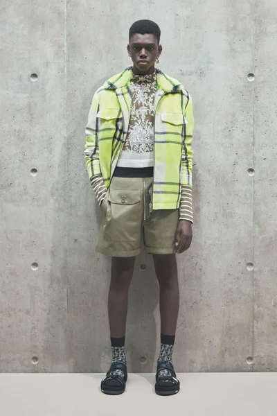 Look 24
